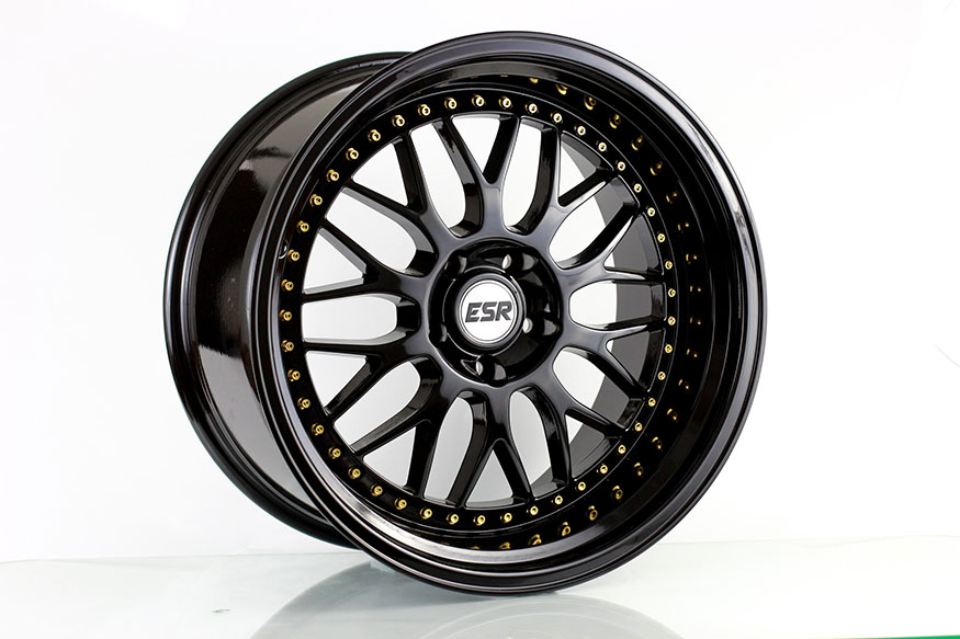 ESR SR01 Wheel Rim 19x8.5 5X120 ET30 72.6 HYPER SILVER/MACHINE LIP 