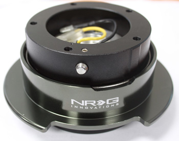 NRG  Quick Release Kit Gen 2.5 - Black/Black Chrome Ring (5hole)