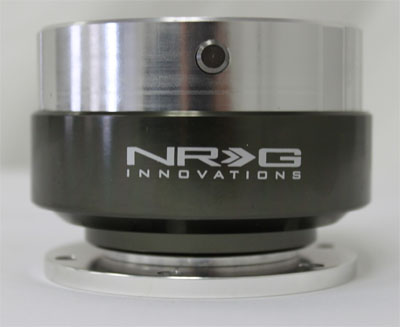 NRG  Quick Release Kit Gen 1.0 - Silver/Black Chrome
