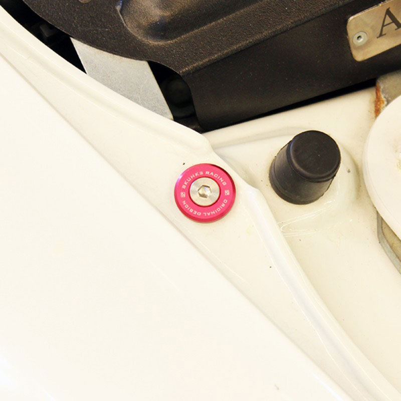 SKUNK2 RACING HONDA / ACURA FENDER WASHER KIT LARGE - RED ANODIZED INCLUDES 6 PCS.