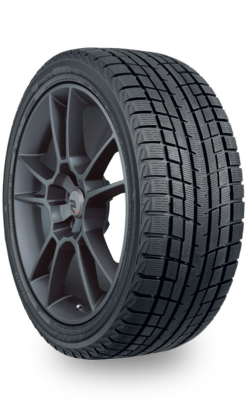 Yokohama Ice Guard IG52C Winter Tire (17") 245-45R17
